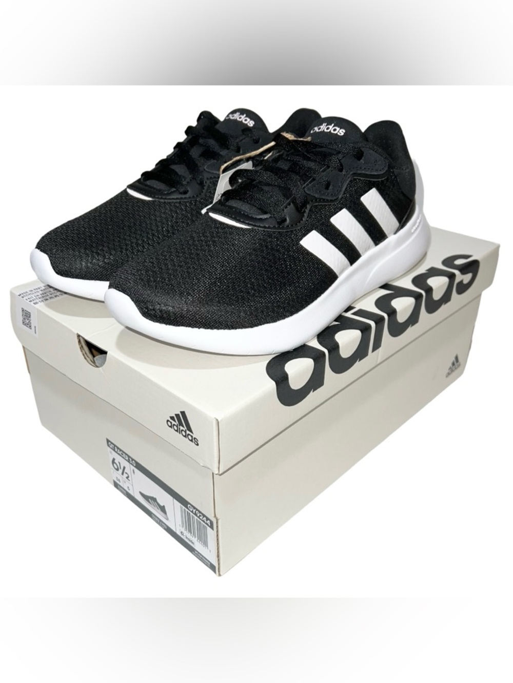 Adidas Shoes Women’s Size 6.5 Black White QT Racer 3.0 Running New
